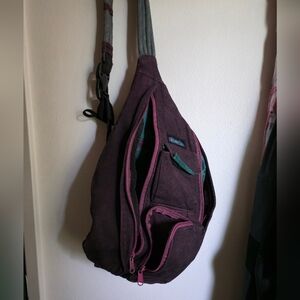 Used Kavu Sling Crossbody Bag Dyed